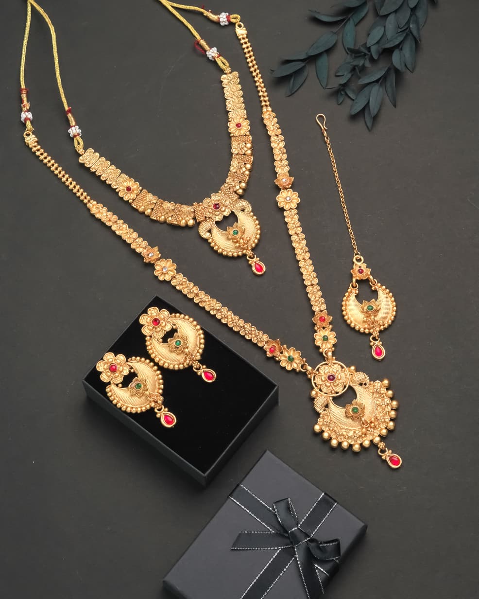 Traditional Floral Peacock Mangalsutra Combo Set | Antique Matte Gold Finish 🌸