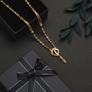 Elegant Black Beads Mangalsutra | Modern Gold Pendant Design | Minimal Everyday Grace 💛