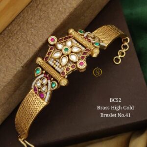 👑 Antique Kundan Floral Temple Bracelet 👑 💛 Brass High Gold Finish Bracelet with Ruby, Emerald & Pearl Accents 💛